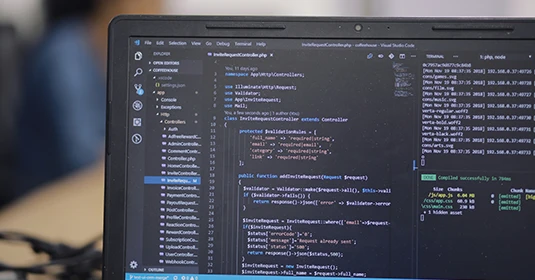 Automatizaciones que conectan tus herramientas y eliminan el copiar-pegar