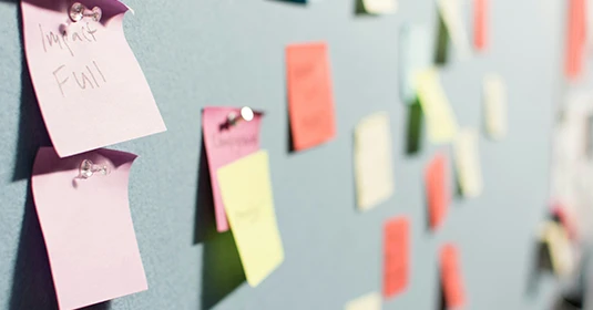 Diseño de roadmap: qué hacer primero, qué puede esperar y qué no merece la pena